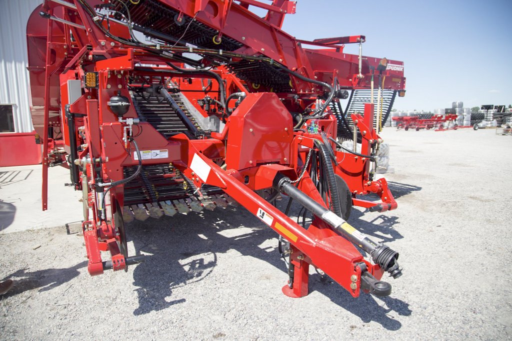 SPUDNIK 6630 Harvester Details (2)