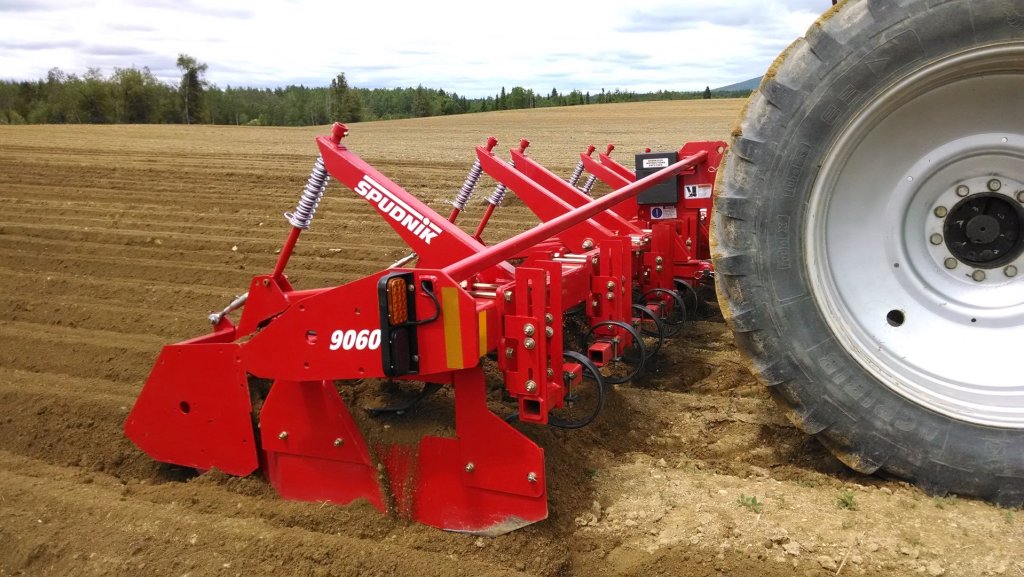 SPUDNIK 9060 Hiller (3)