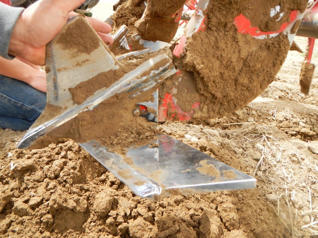 SPUDNIK Cultivator Details (5)