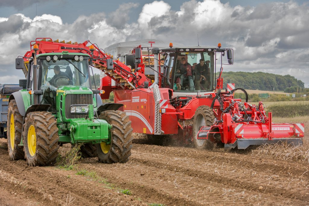 VARITRON 220 Platinum TERRA TRAC (2)