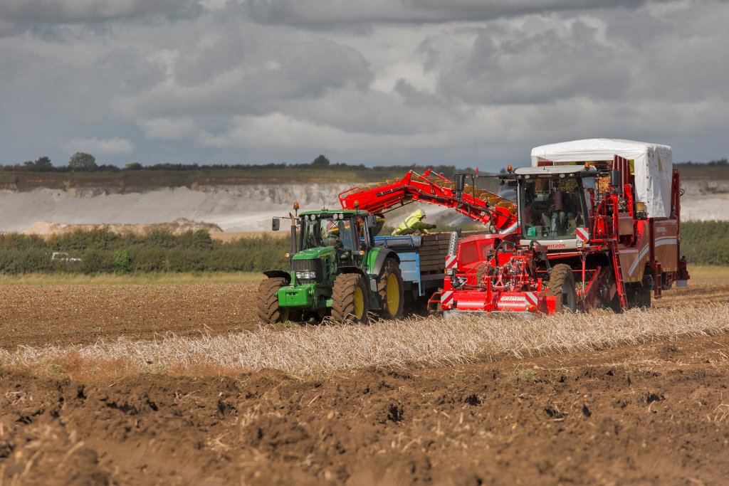 VARITRON 220 Platinum TERRA TRAC (4)