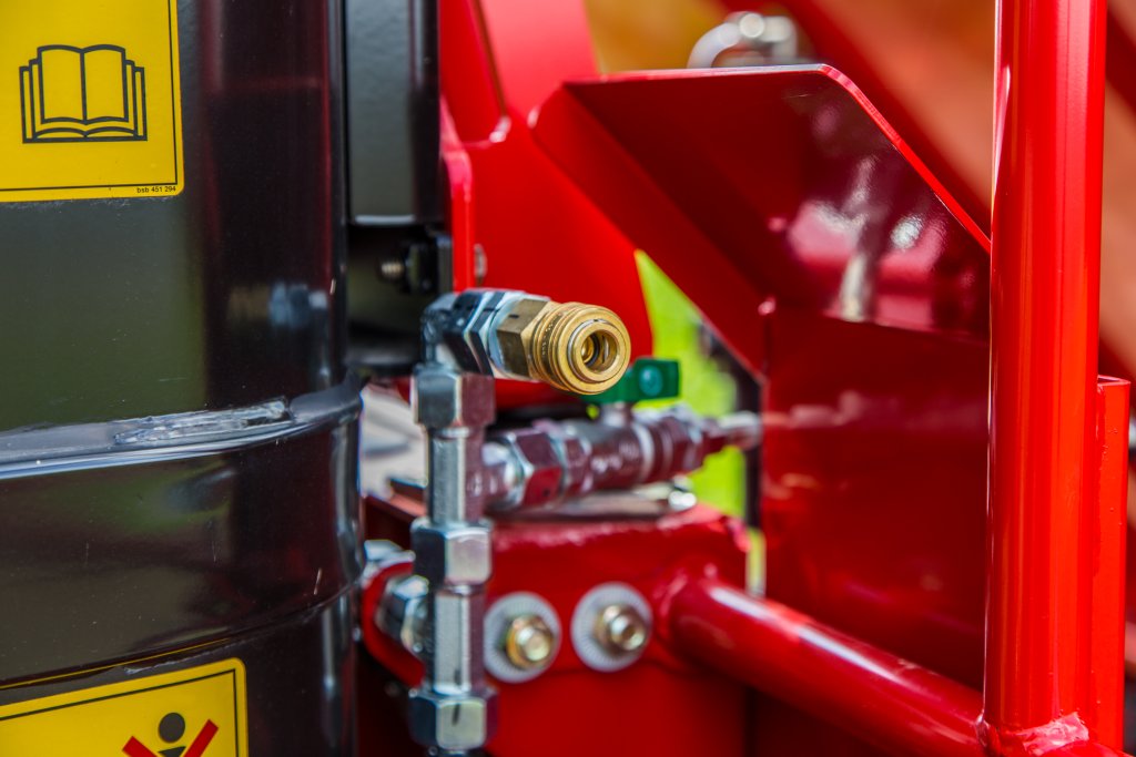 REXOR 620- Kabine und Bedienung 15