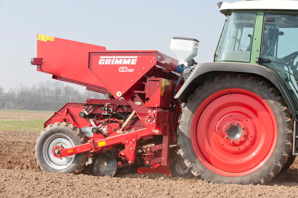 GB 215 (3)