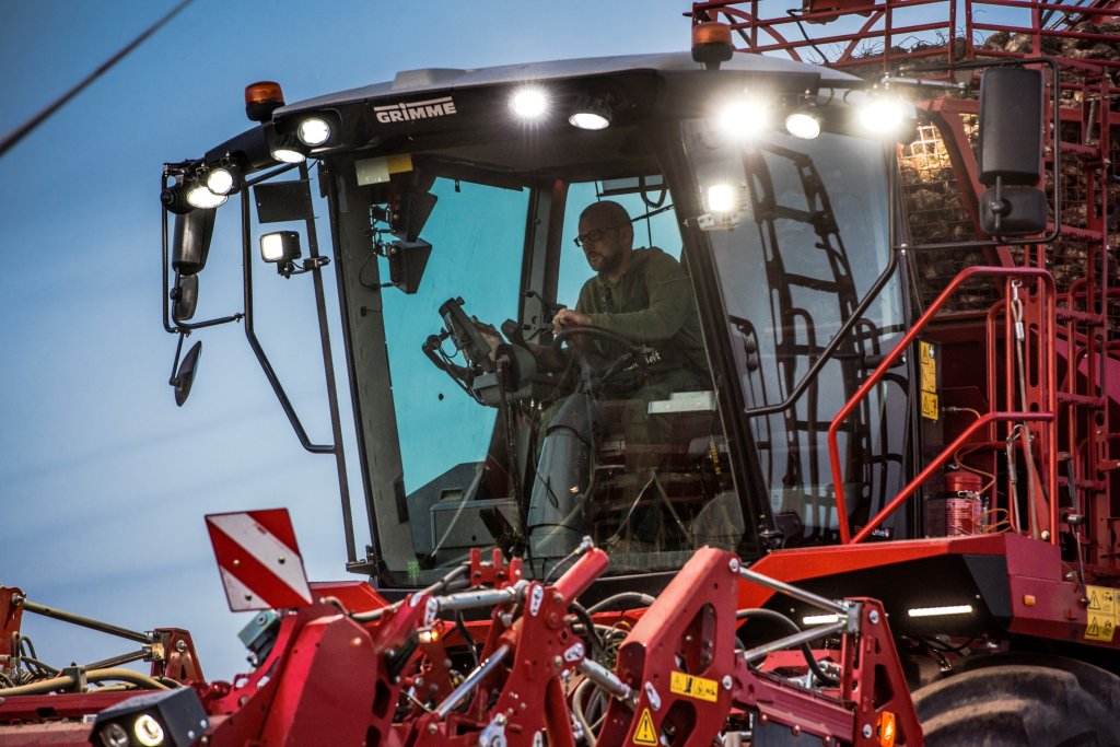 R.90 - LED-Arbeitsscheinwerfer - 01