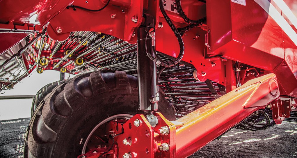 SPUDNIK 6630 Harvester Details (20)