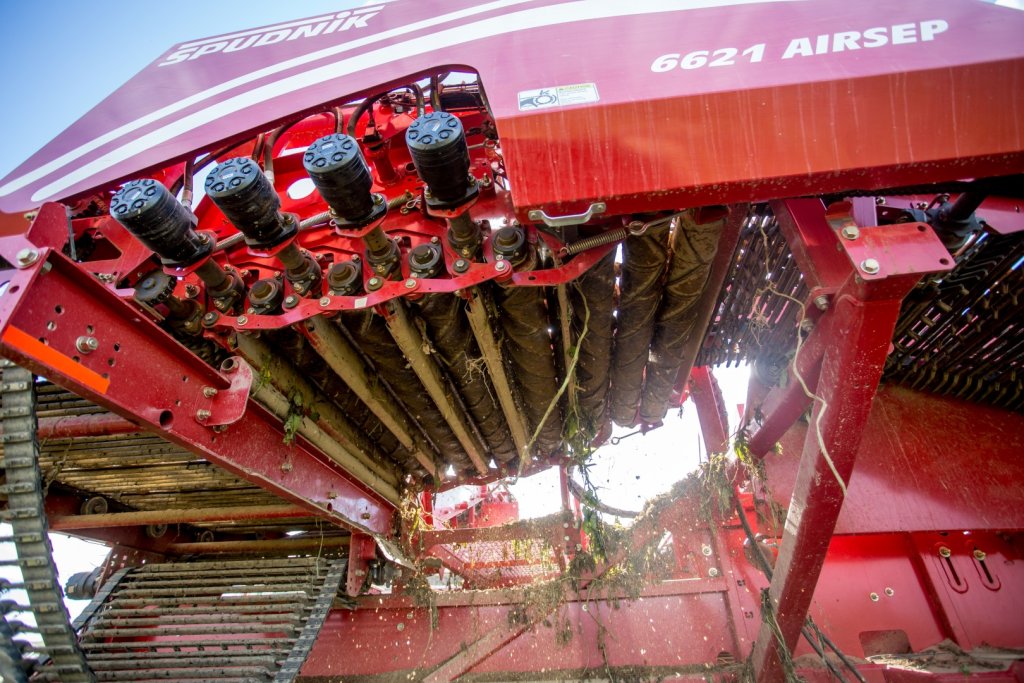 SPUDNIK 6621 AirSep Harvester (24)