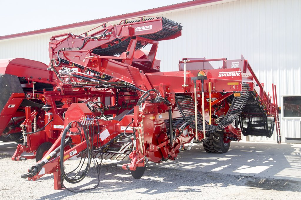 SPUDNIK 6630 Harvester (5)
