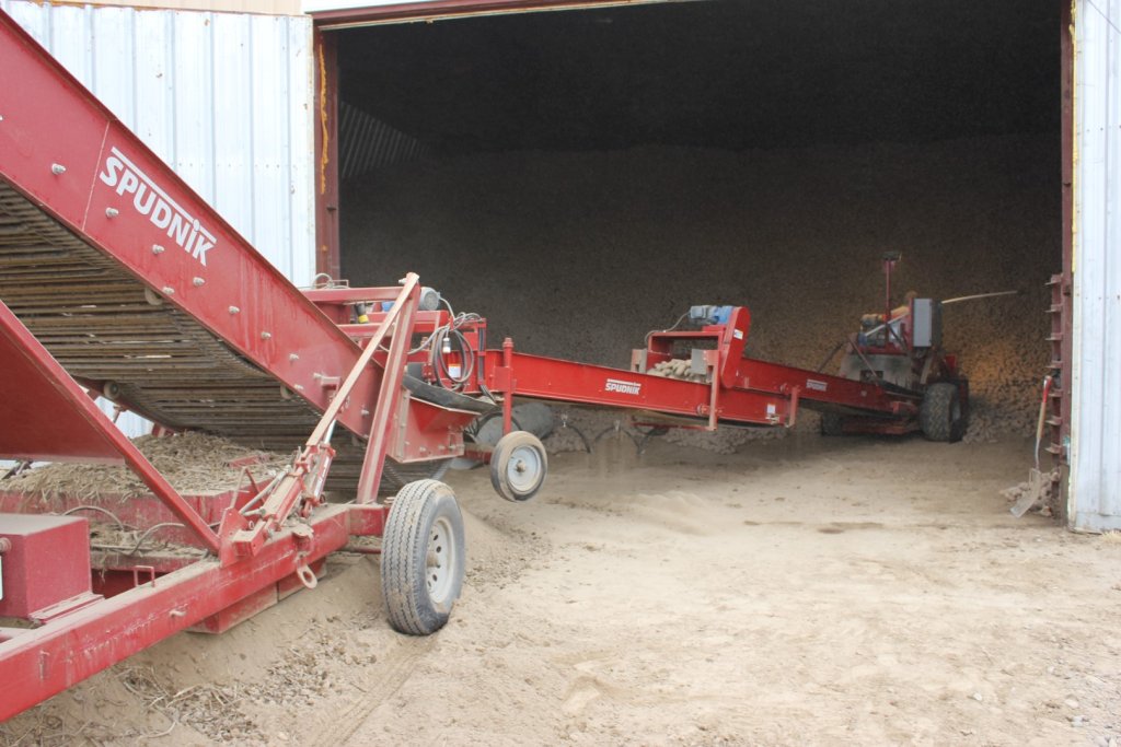 SPUDNIK 150 Scooper (3)