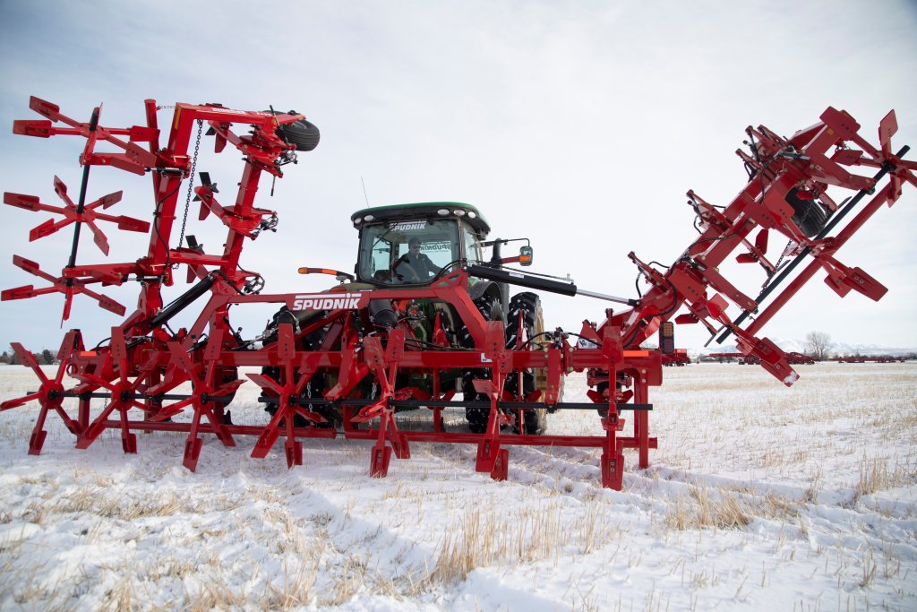 SPUDNIK 9412 Culitvator (12)