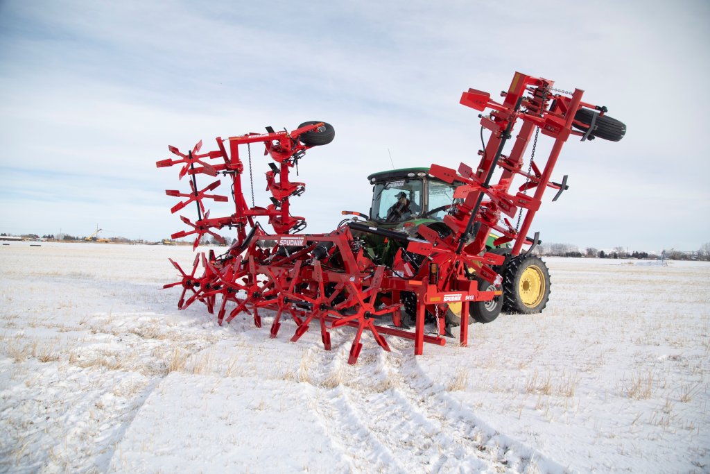SPUDNIK 9412 Culitvator (13)