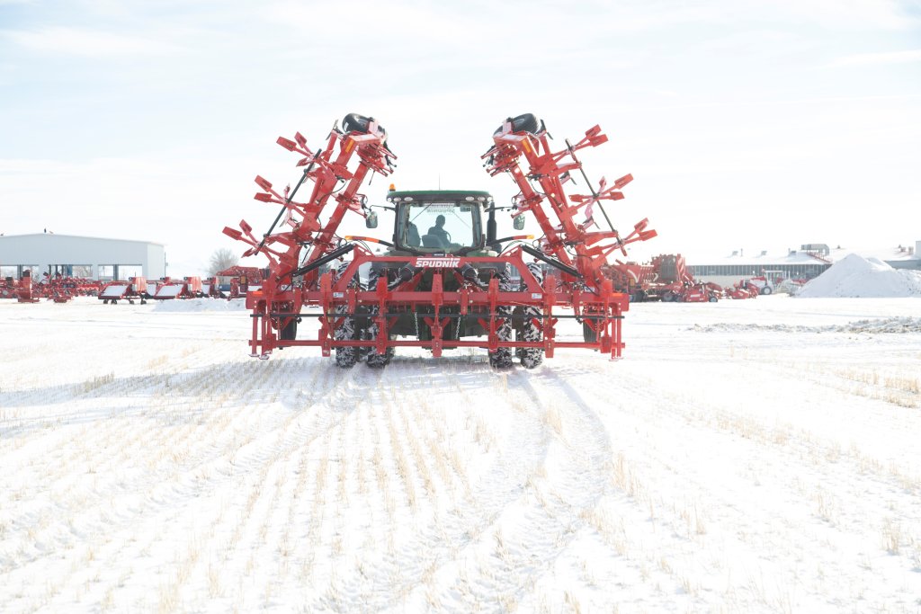 SPUDNIK 9412 Cultivator (17)