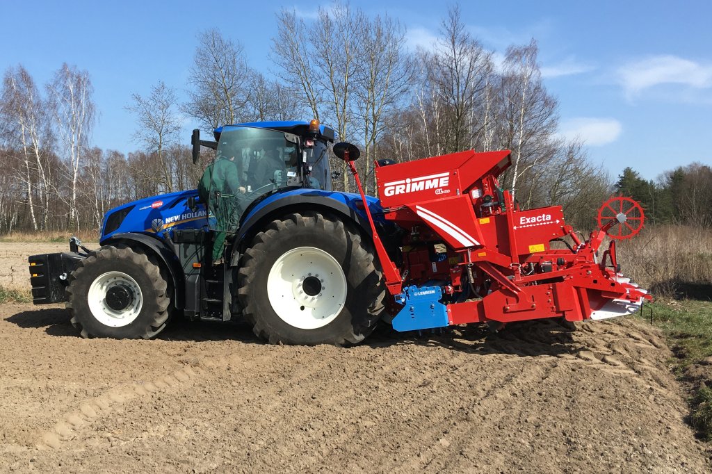 GL 420 Exacta + Lemken Zirkon 12 (1)