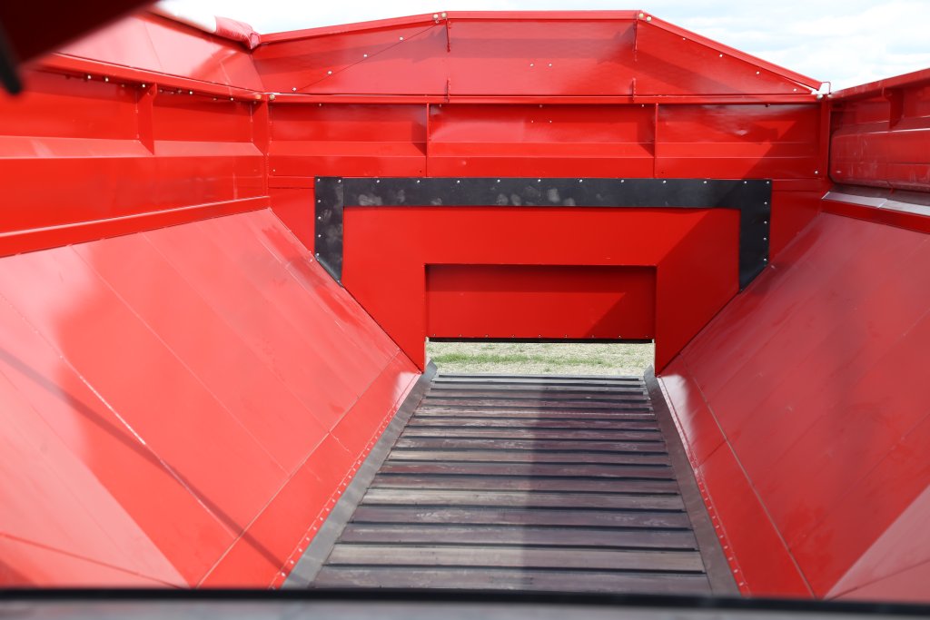 Spudnik 4835 Crop Cart - Main belt 2