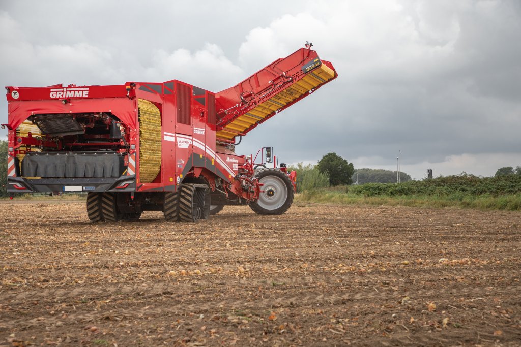 VARITRON 470 TERRA TRAC (10)