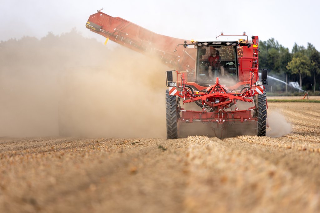VARITRON 470 (32)