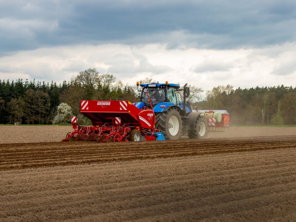 GL 420_Lemken Zirkon (1)