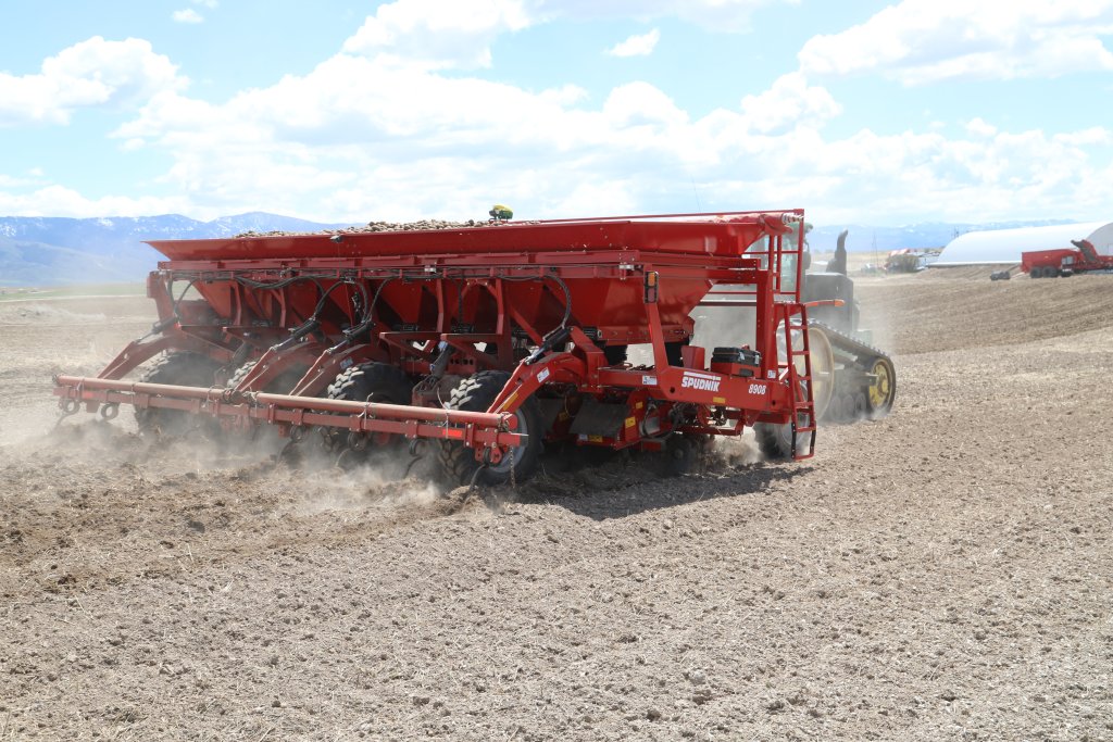 SPUDNIK 8908 (2)