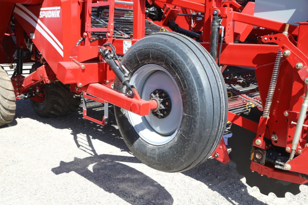 SPUDNIK 6740 FB7069 (3)